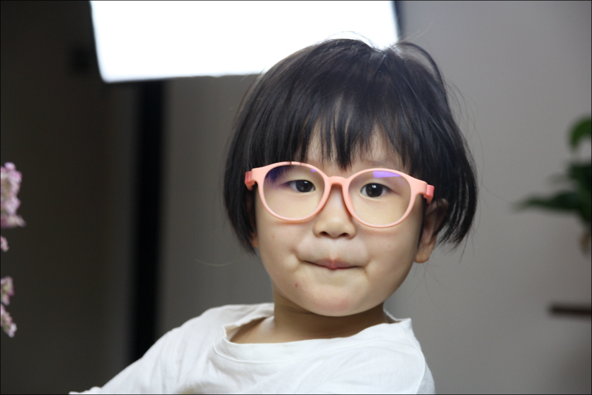 给幼儿讲爱护眼睛,给孩子讲爱护眼睛的知识