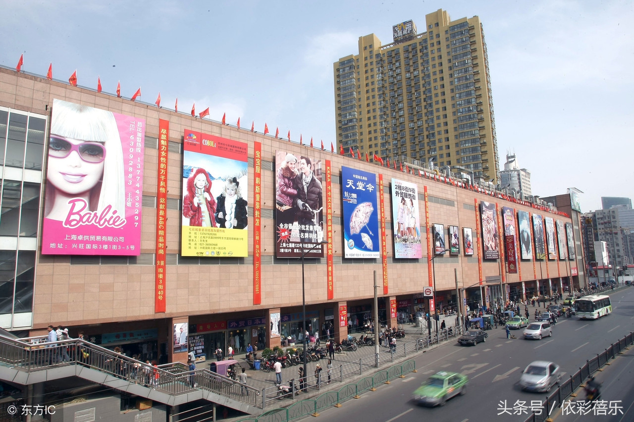 做服装批发怎么找厂家货源,服装货源批发平台哪个靠谱