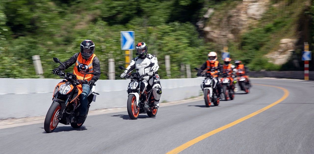 ktm390duke一米七可以骑吗,新款ktm390duke适合摩旅吗