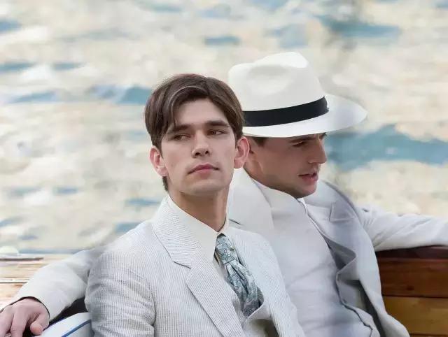 打死我也想不到，他们在一起演了一部基片