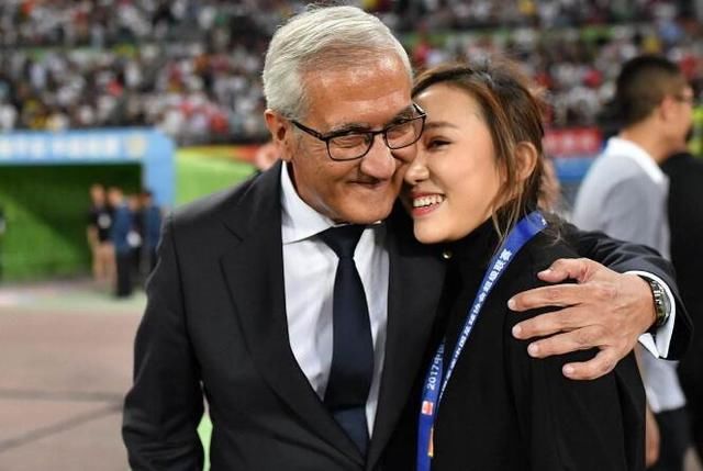 看看佩莱格里尼和华夏分手干脆利落,心疼文筱婷遇人不淑