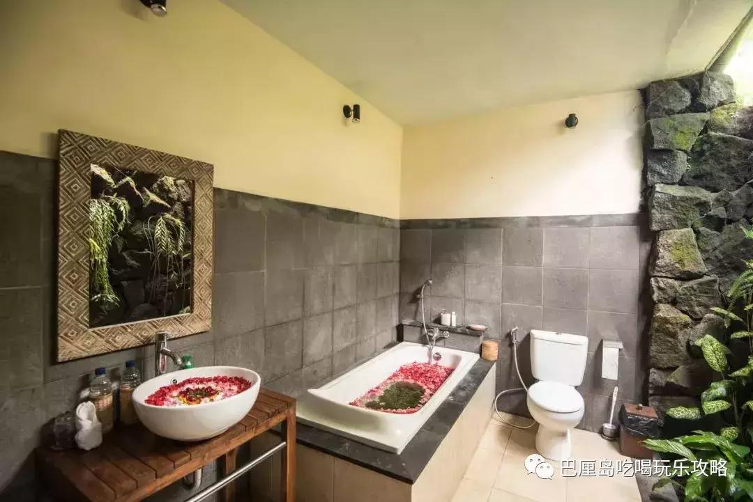 巴厘岛300块钱的酒店,300块住三亚海景房