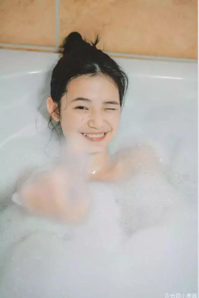 夏天去哪里旅游最好拍写真,夏天旅游适合拍什么写真