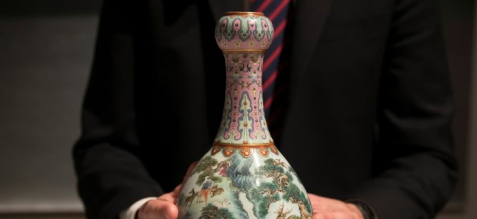 乾隆时期花瓶被拍卖,乾隆时期花瓶真品