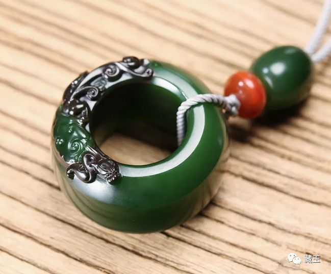 一生要有一块好玉相伴,一生终要有一块玉