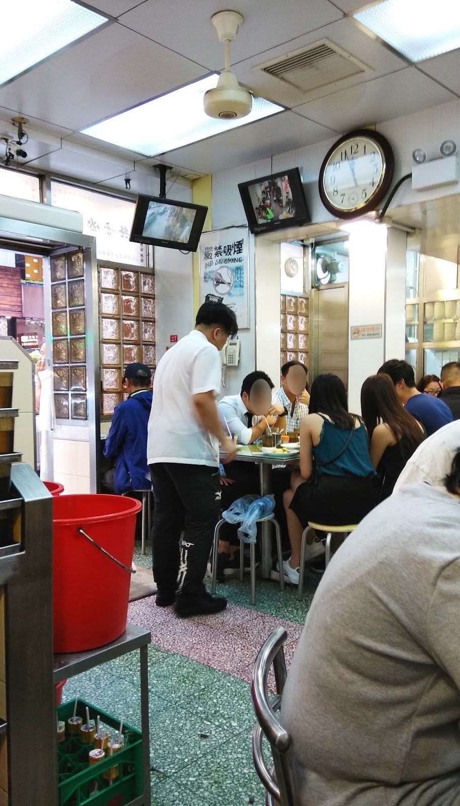 去香港喝港式早茶,正宗澳洲牛奶早餐