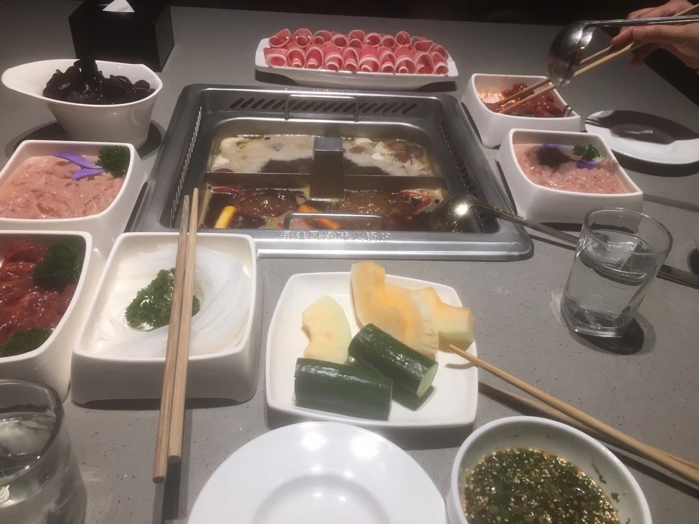 柳州必吃餐厅排行榜前十,柳州市适合10-15人聚会的餐厅团购