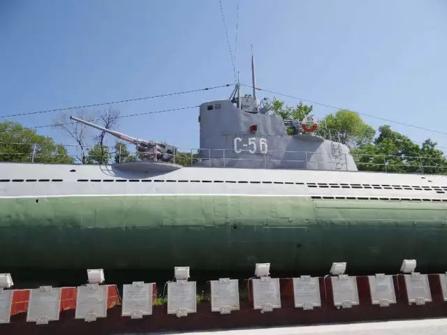 中俄兴凯湖马拉松之夜篮球视频,中俄友谊之桥