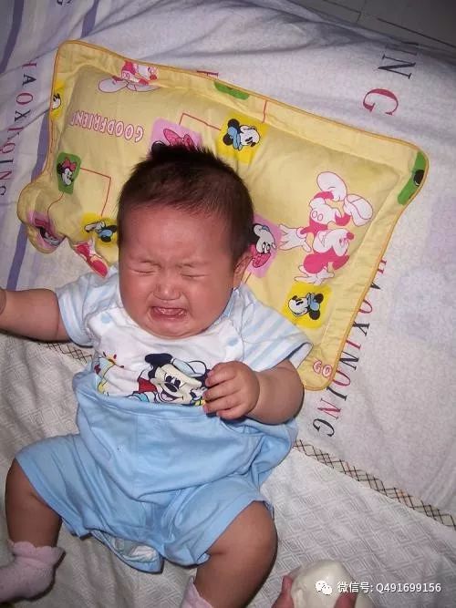 新生儿常见的生理反射有哪些,新生儿特殊生理现象照片