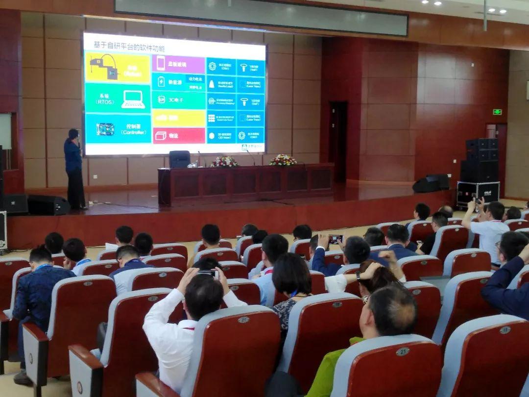 李群机器人功能,李群机器人自动标定