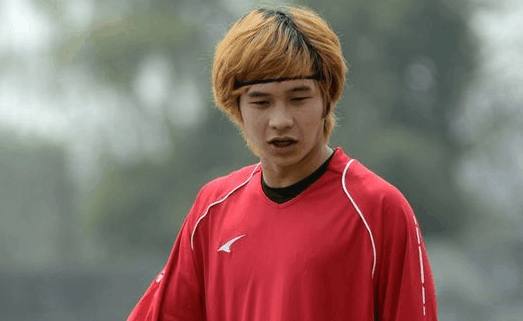 世界杯贝克汉姆圆月弯刀视频,贝克汉姆圆月弯刀进了多少球