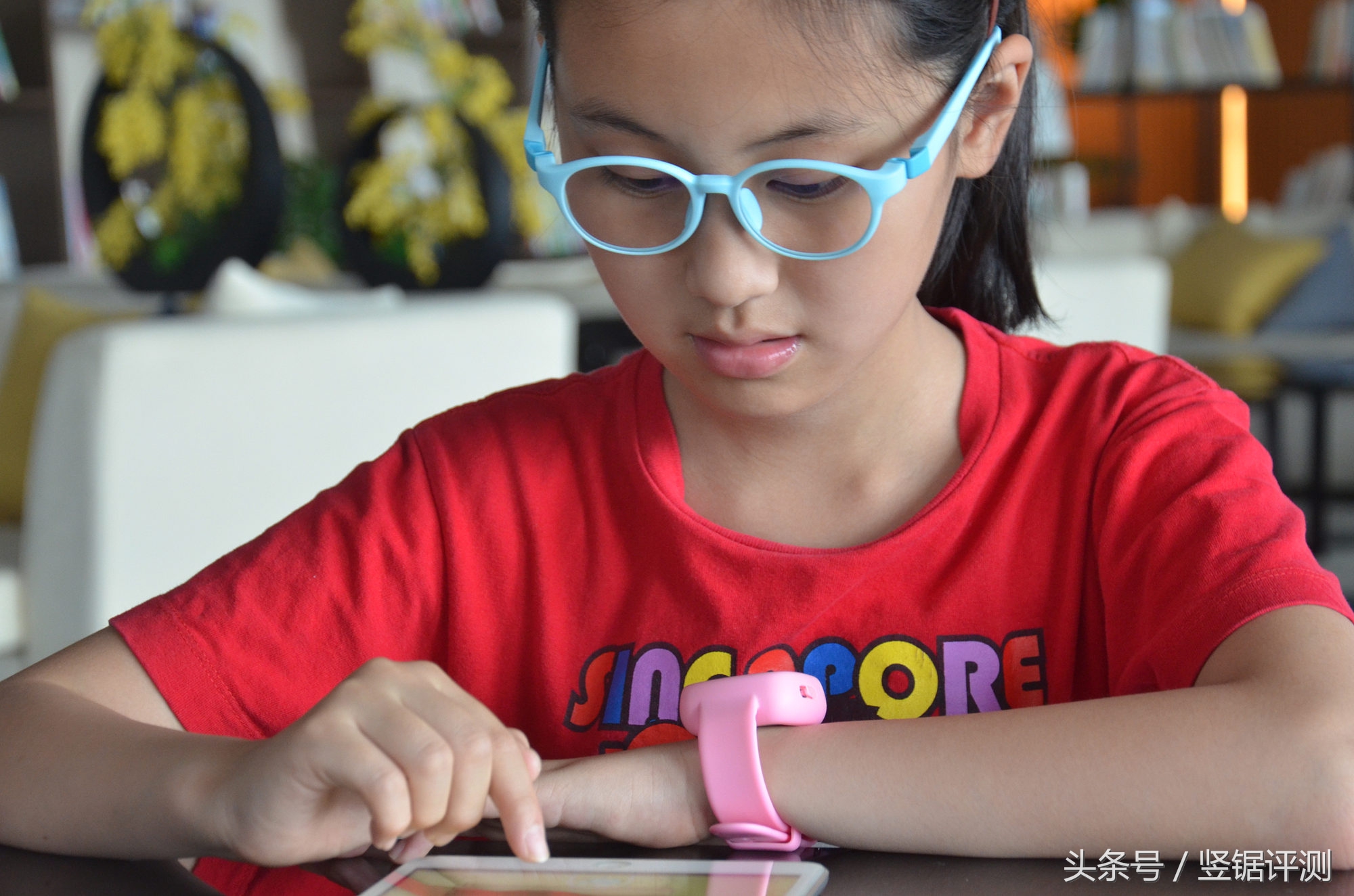 日本光学镜片，9层镀膜设计！专属儿童的护目眼镜评测