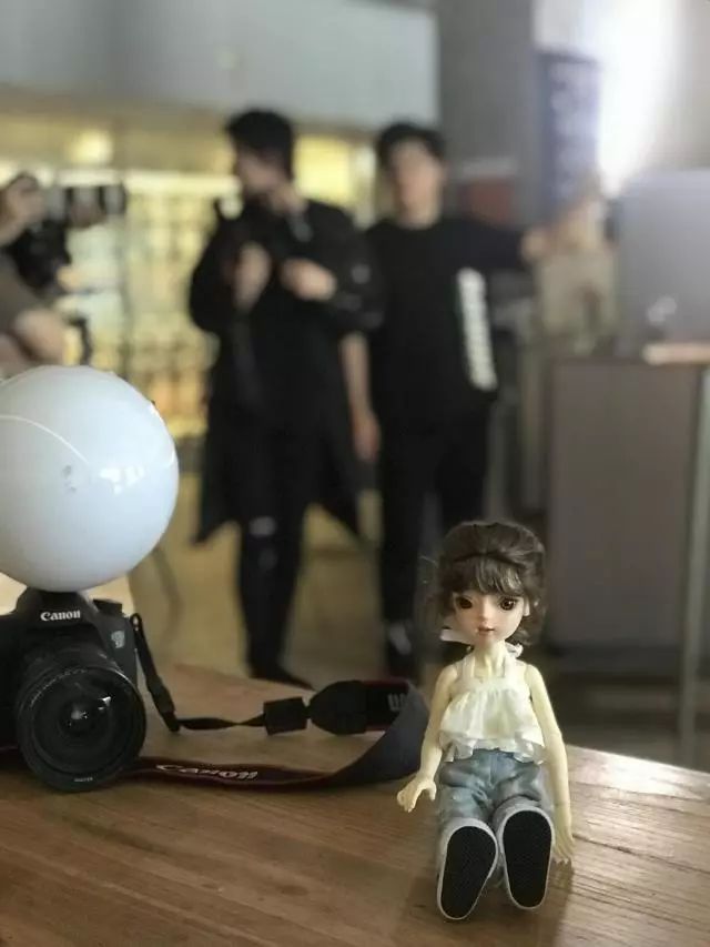 想和昕小薇一样成为专业时尚编辑么？昕小薇“三部曲”时尚编辑入门课来啦！