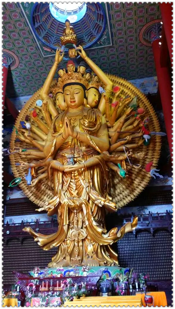 上海东林寺最高玉观音,上海东林寺五佛冠介绍