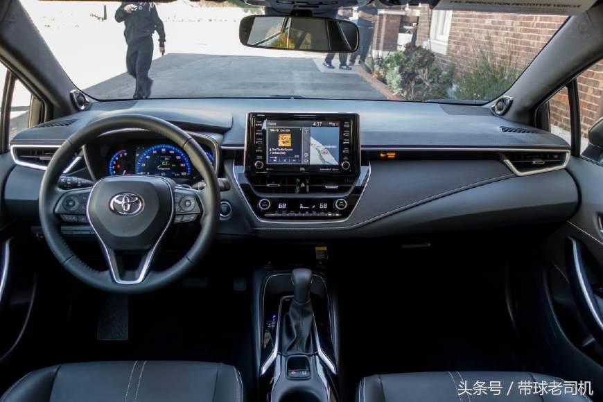 丰田卡罗拉19年混动精英版5万,2019款丰田卡罗拉顶配车型视频