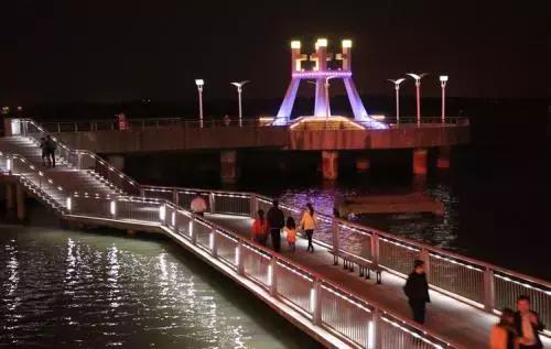 镇江跟青岛哪个城市比较好,镇江市在哪个城市