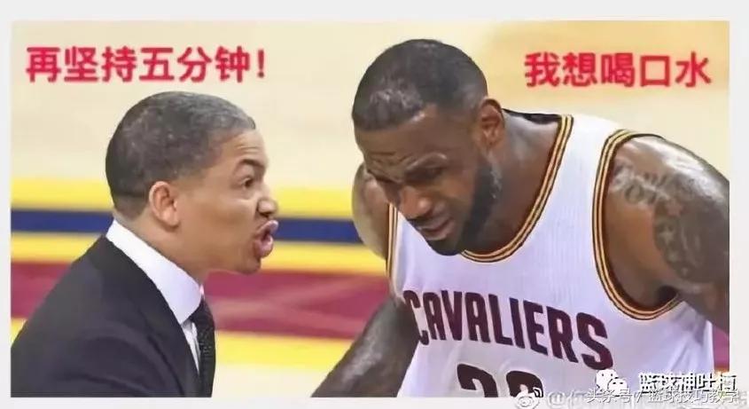 该来的总会来致敬英雄,哪一场比赛勇士老板给克莱磕头