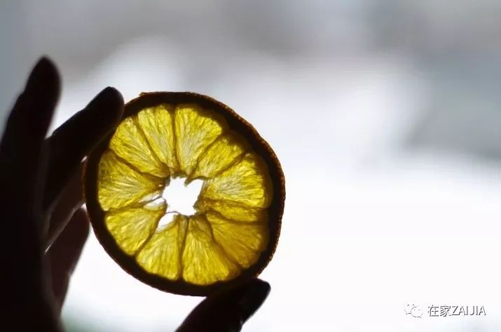 网红花艺师收费标准,零基础怎样成为花艺师