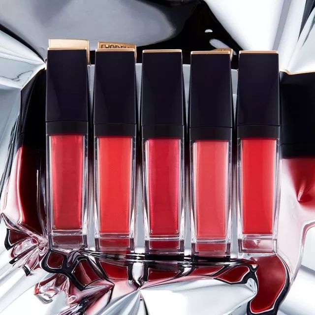 雅诗兰黛口红对比ysl,雅诗兰黛气场全开的口红
