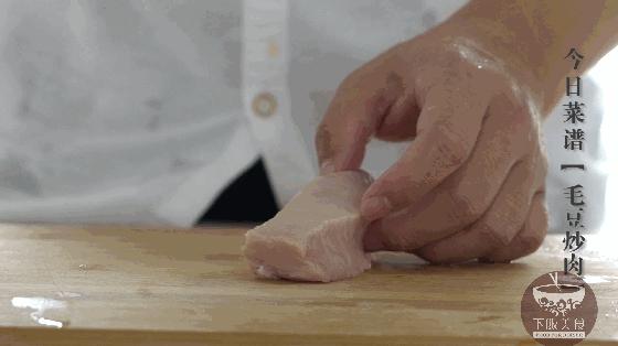 夏天到了毛豆和花生下酒,夏天到了很多人爱吃凉菜