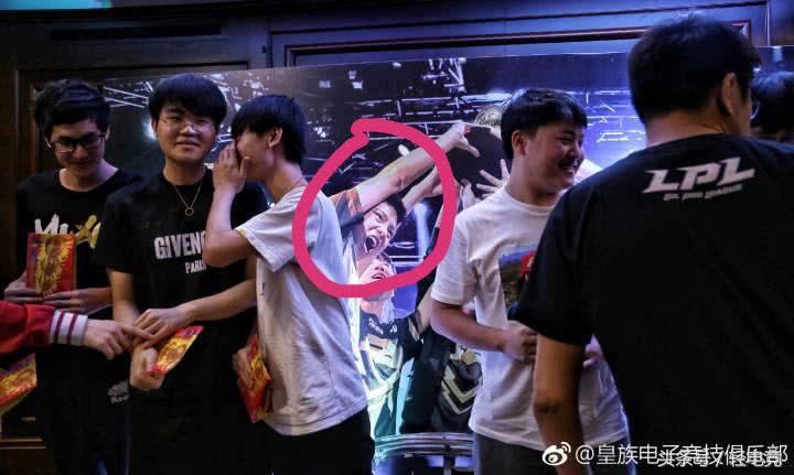 rngmlxg鍜屽崱钀ㄧ殑鍖哄埆,mlxg鍗¤惃rng