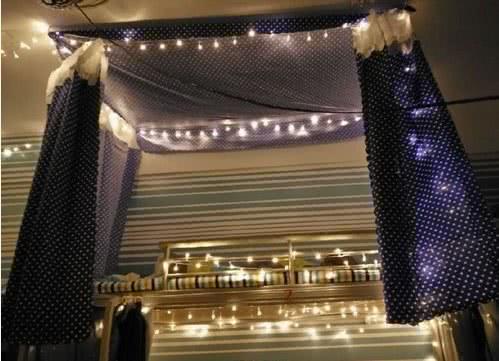 企鹅娘吐槽:你认为大叔和萝莉之间存在纯洁的爱情吗?