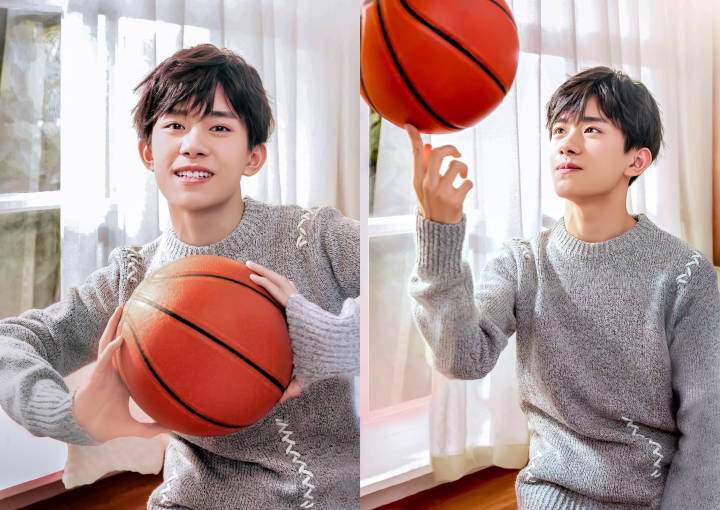 易烊千玺足球少年图片,易烊千玺世界杯直播