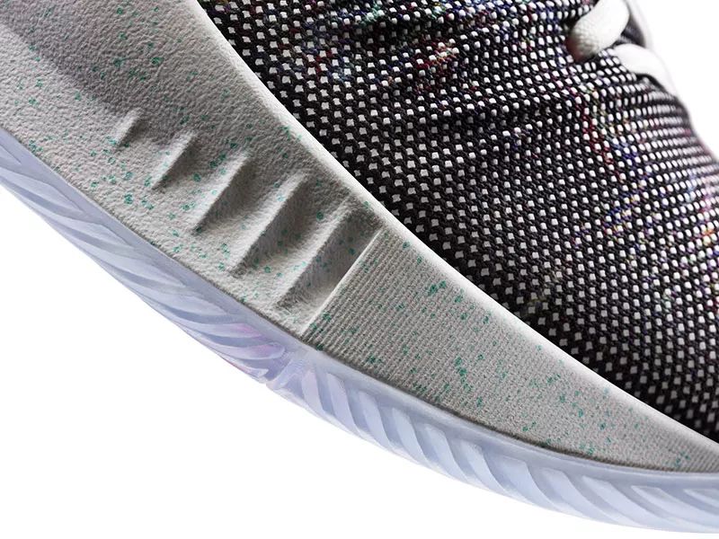 库里underarmour篮球鞋什么时候便宜,库里curry全新球鞋将在几月发布