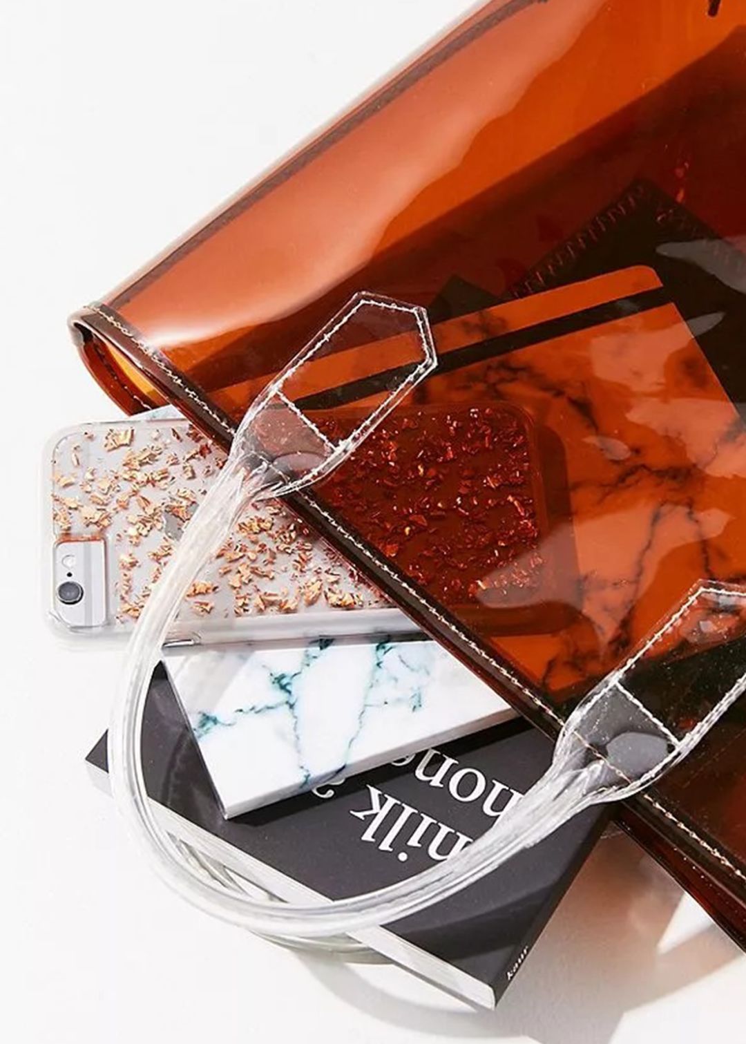 蛤？现在最流行的包包竟然是……塑料袋？