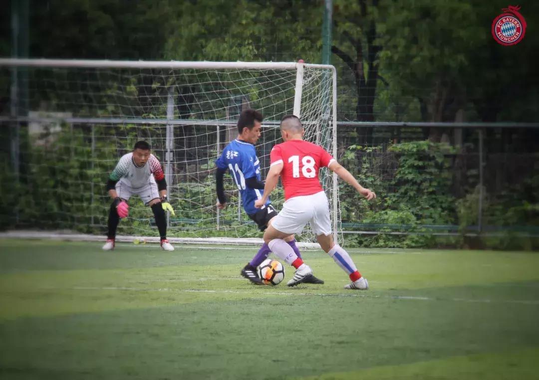 拜仁球迷队:希望之星闪耀而出中国拜仁有救了!超时空同居