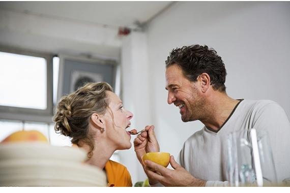 网恋后发现对方很丑怎么办,网恋奔现后又矮又丑的经历