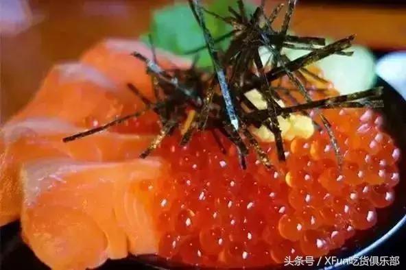 真假三文鱼完整版,真假三文鱼怎么区分