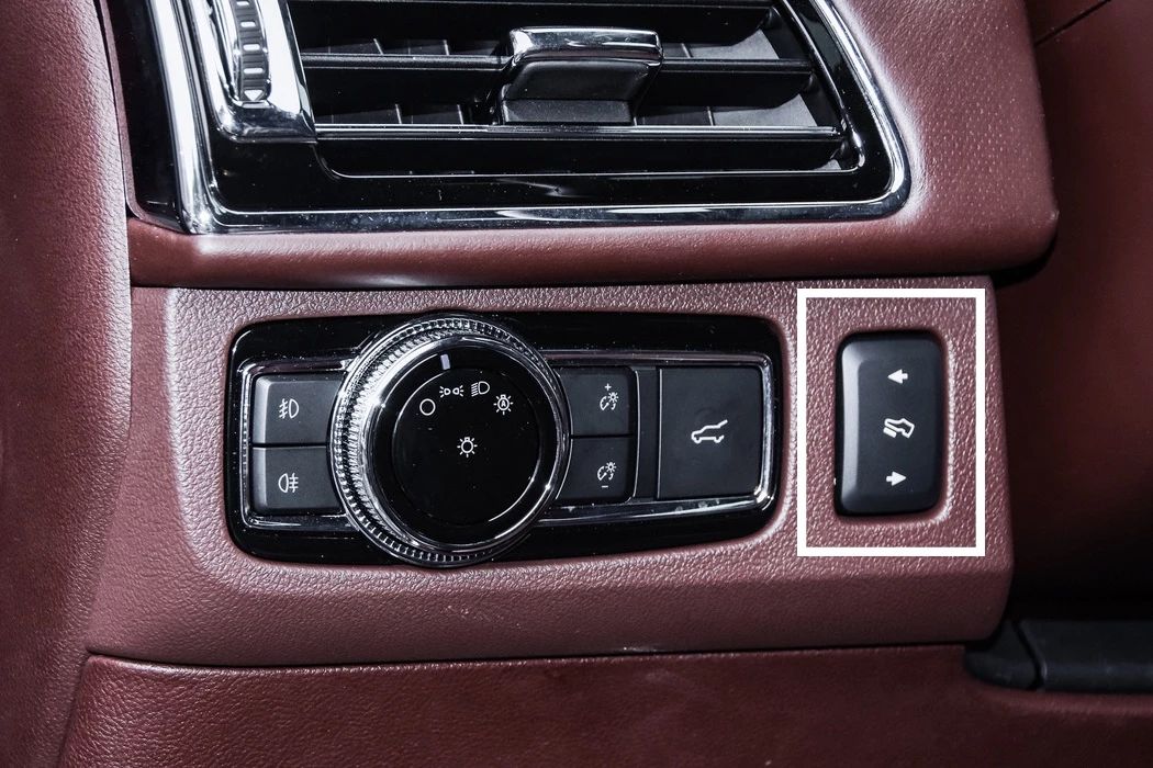 全新林肯领航员试驾视频,全尺寸suv课代表试驾林肯领航员