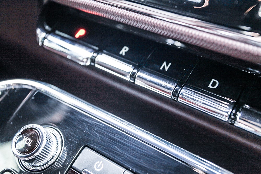 林肯20万至30万的SUV,最新款林肯领航员太霸气了