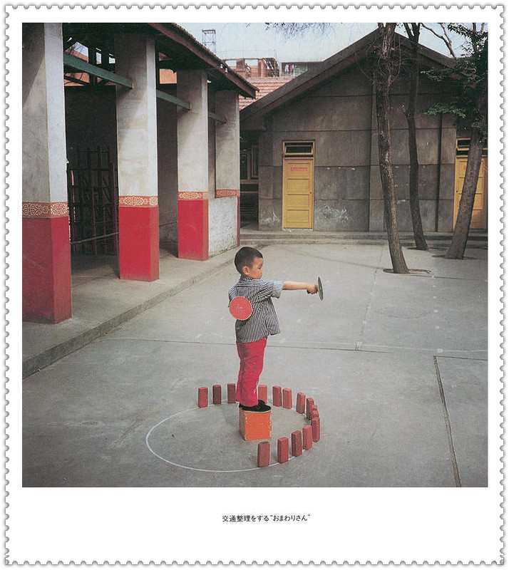 40张老照片带你走进60年代的上海,80年代老照片日本摄影师