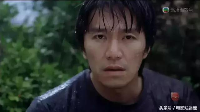 这个痴心光复门派的疯子，不就是照着周星驰的故事写的吗！