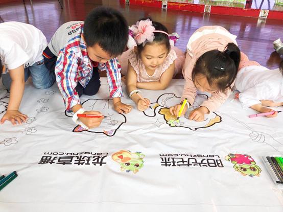 “你好，新时代”阳光龙珠公益课堂：别样的六一礼物！