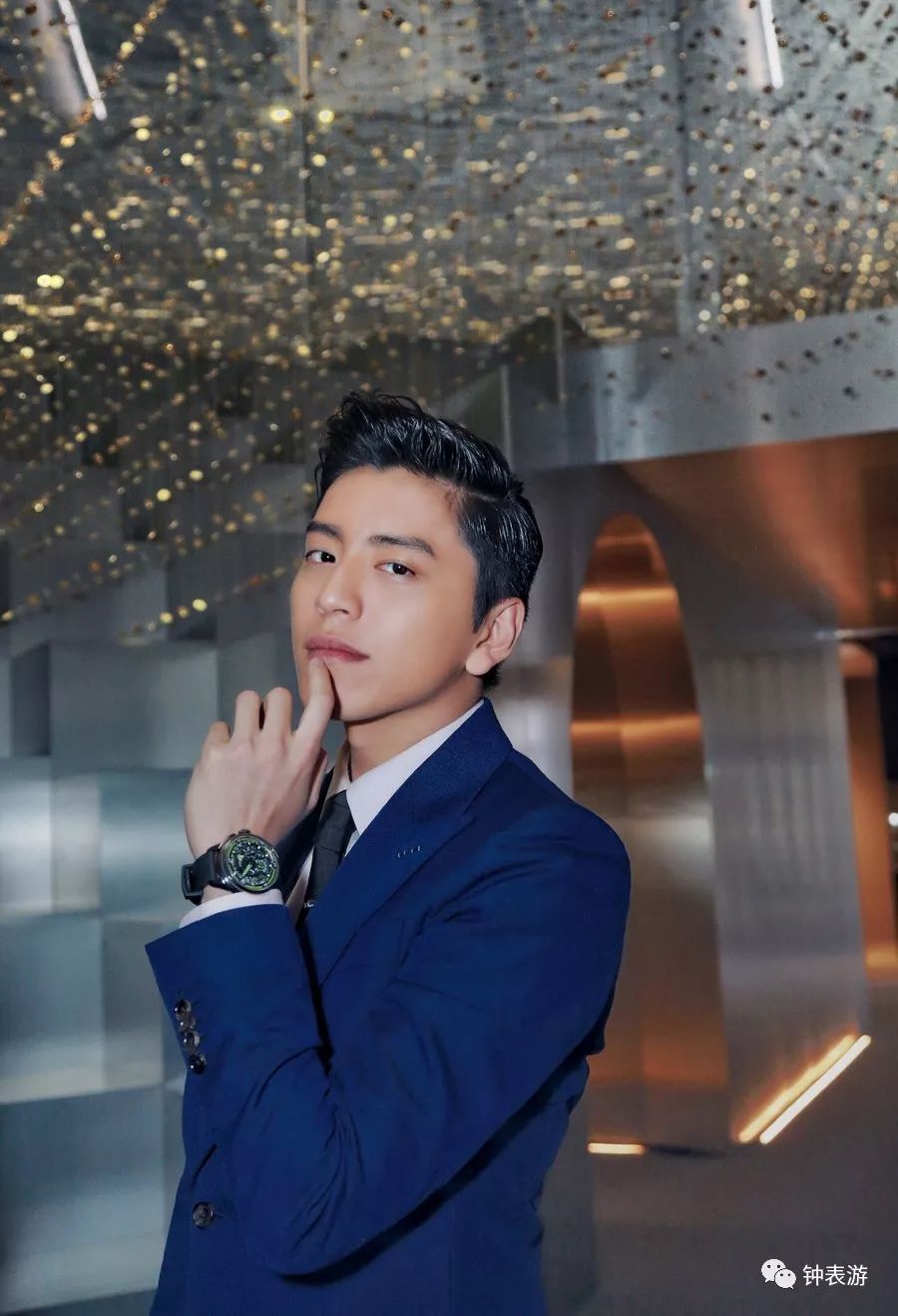 性价比最高的西铁城光动能表,西铁城光动能卫星手表怎么调时间