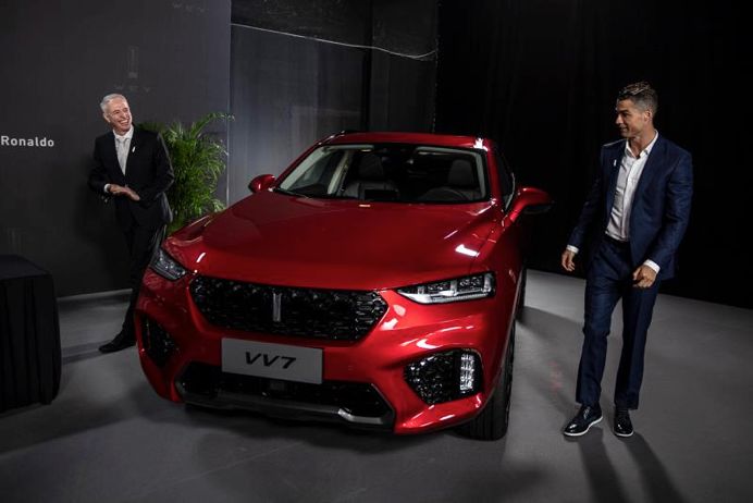 it精英男看上了平面模特,张江it男