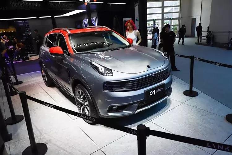 奔驰大g宝马5系,奔驰g级宝马5系