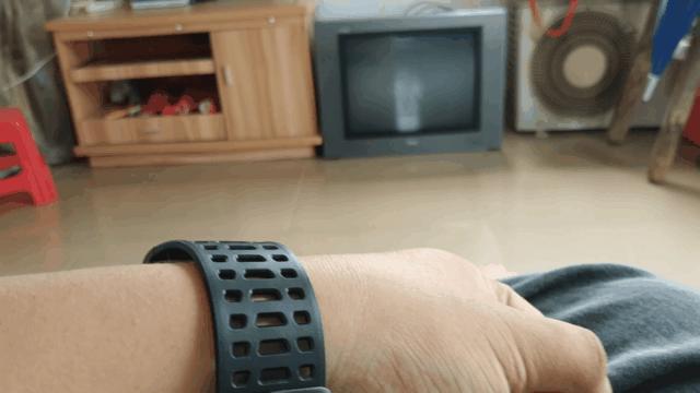 埃微p1智能运动手表,埃微智能运动手表p1换表带