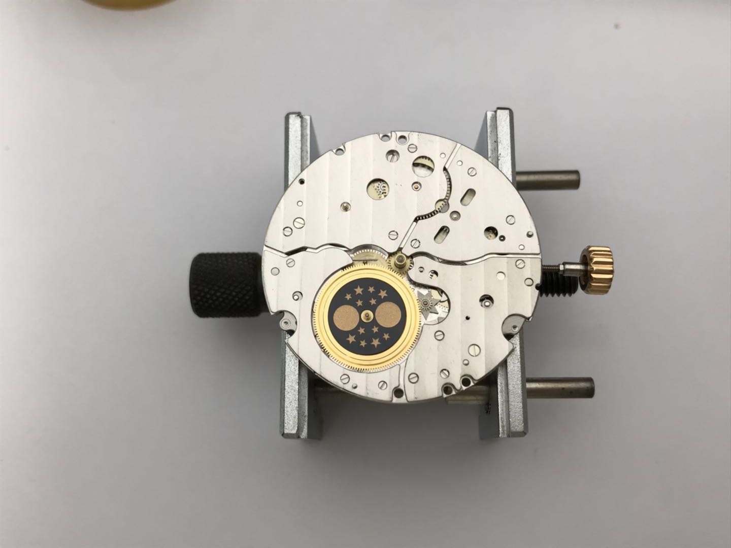 手表日常注意事项,佩戴电话手表注意事项