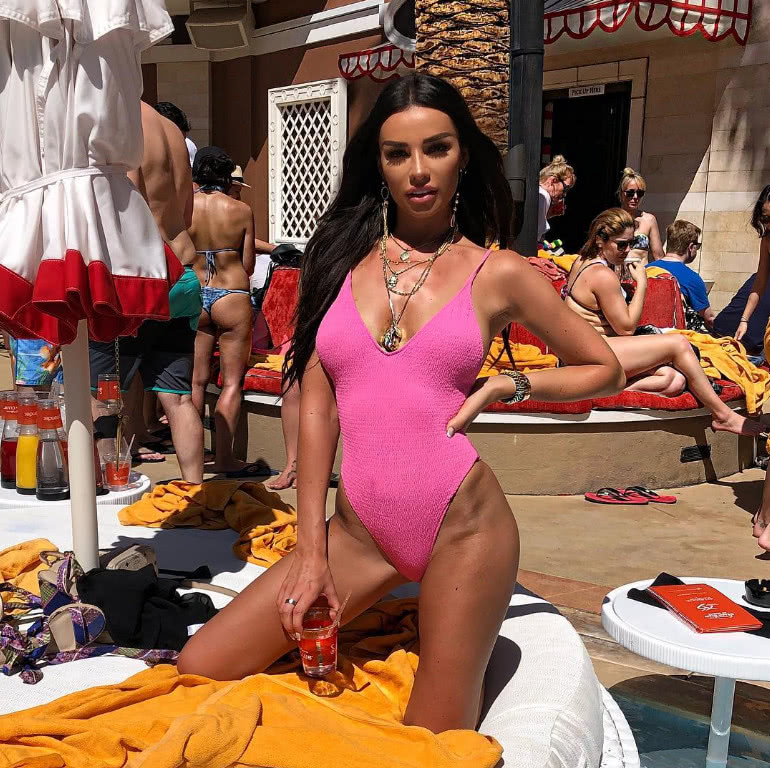 6月3日世界杯英格兰日报：首发阵型初见端倪前场四人组有多凶？