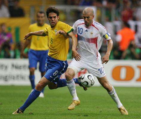 齐达内21年告别仪式,齐达内为何卸任皇马主教练