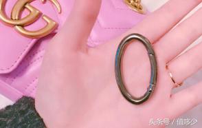 包包肩带太短孔太小,包包肩带太长不损伤皮质