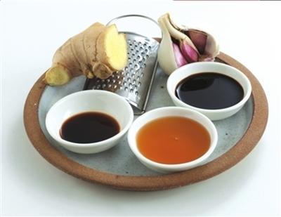 给宝宝加调味品要注意什么,宝宝饮食为什么不能吃调味料