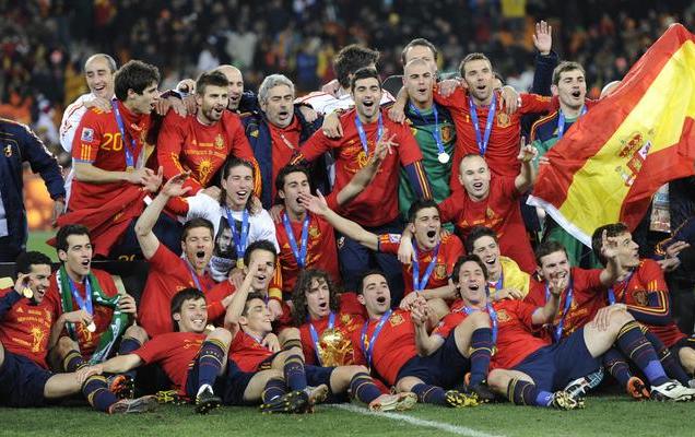 够强!一场平局搅乱世界杯浑水,豪门老少配给足坛出了一道玄学题