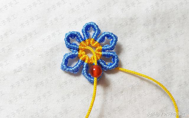 女生可爱小书签纸做的,怎么做小花书签