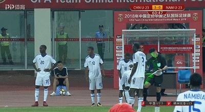 国足u23最新消息,u23国足vs日本转身过人