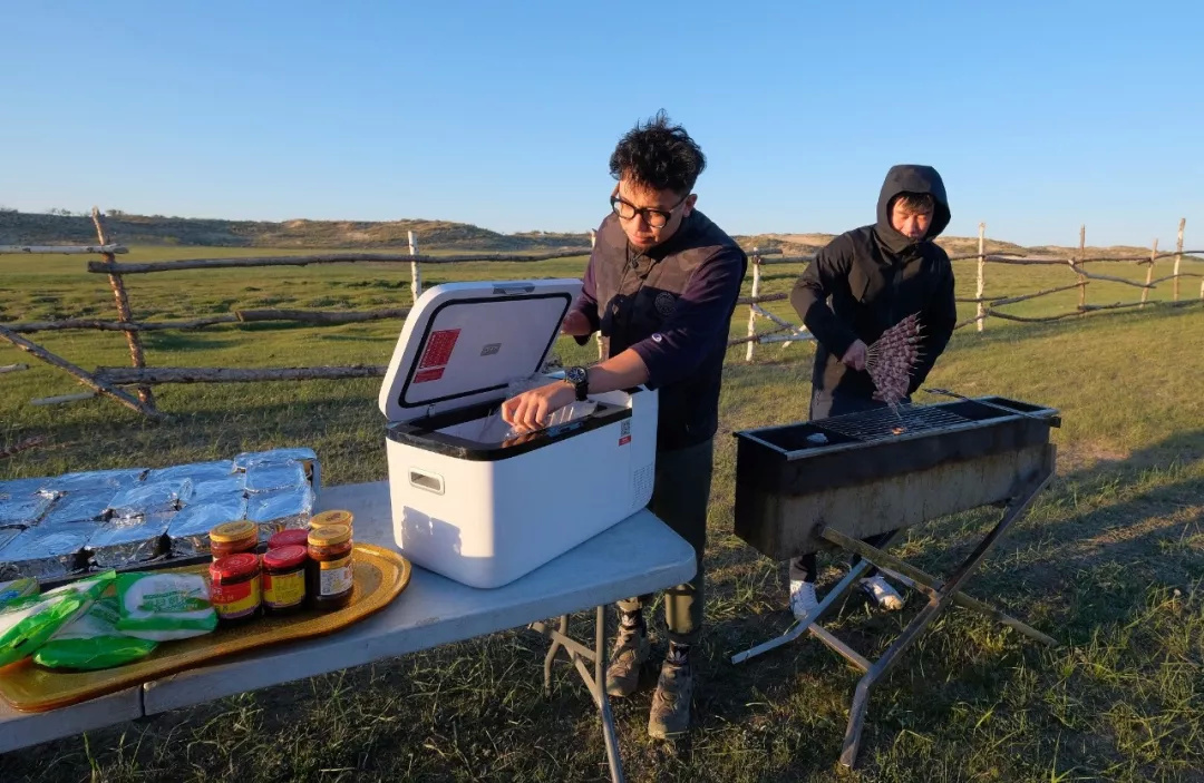 英得尔车载冰箱带电池,英得尔户外车载冰箱